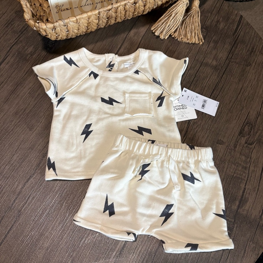 Cream & Black Lightning Bolt Baby Set 0-3mos / Lineman NWT electric Grayson Mini